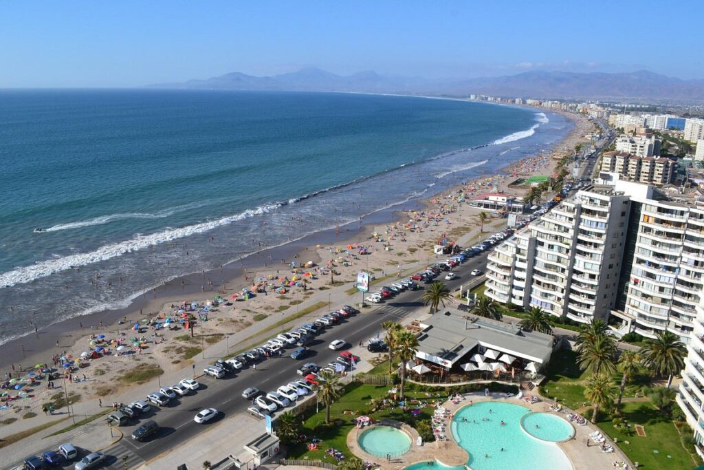 La Serena Beach, places to visit in chile