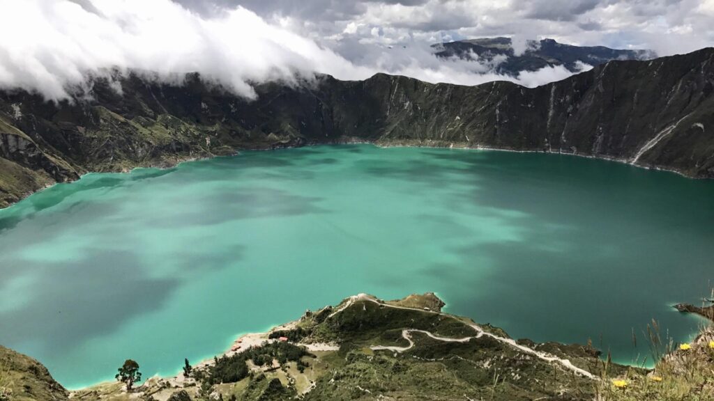 Quilotoa Crater Lake, best places to visit in Ecuador